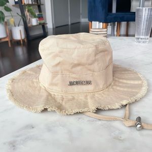 Jacquemus Bucket Hat